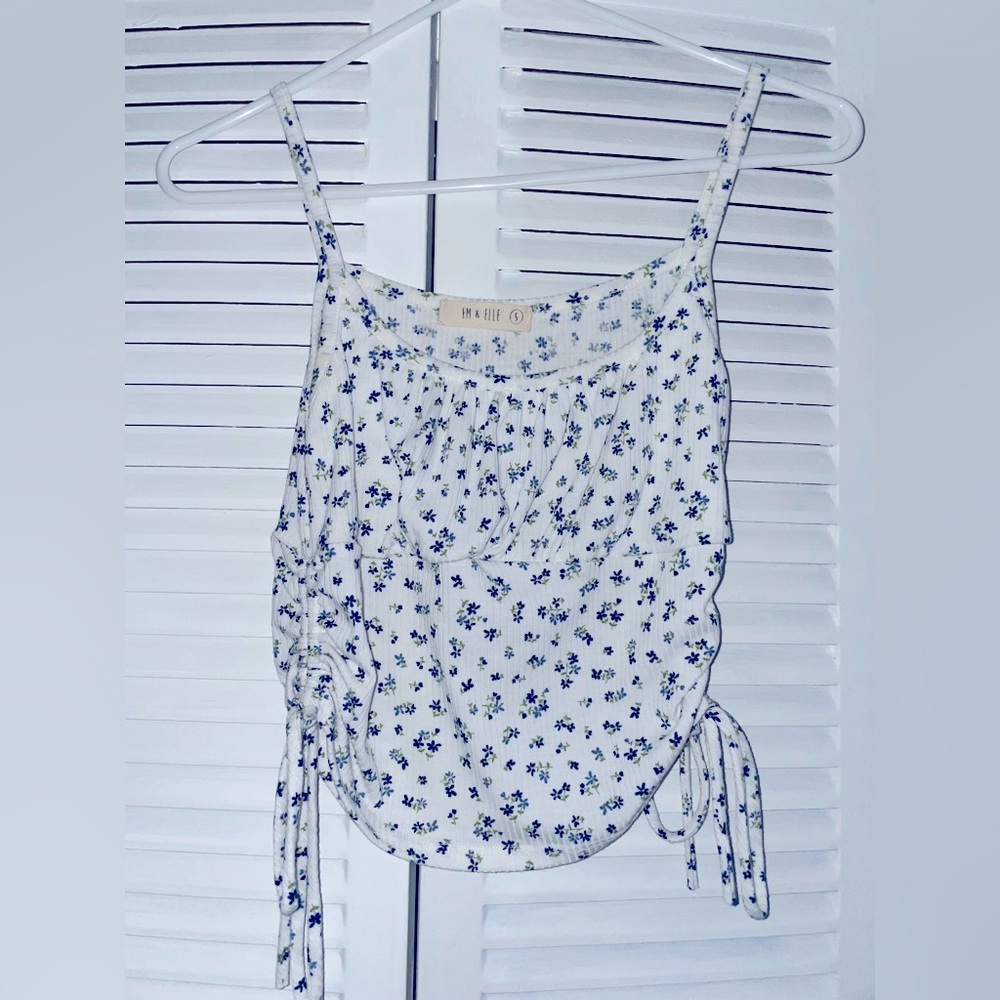 floral tank top